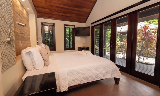 San Pedro Hotel | PUR Boutique Cabanas - Adults only