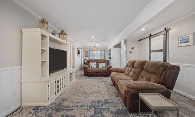 Garden City House | Pura Vida 4 Blocks 2 Sea Fire Pit Golf Cart Option