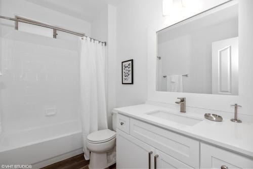 North Scottsdale Apartment | Pure Suites 2 Bed N Scottsdale McDowell Mtn Ranch Gym Pool