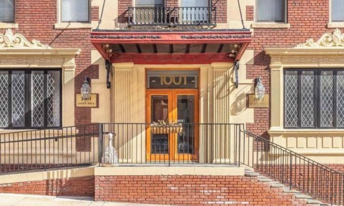 Downtown Baltimore Condo | Quaint “Charm City” Condo