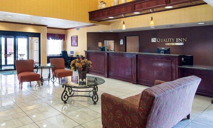 Midland Hotel | Quality Inn Midland South