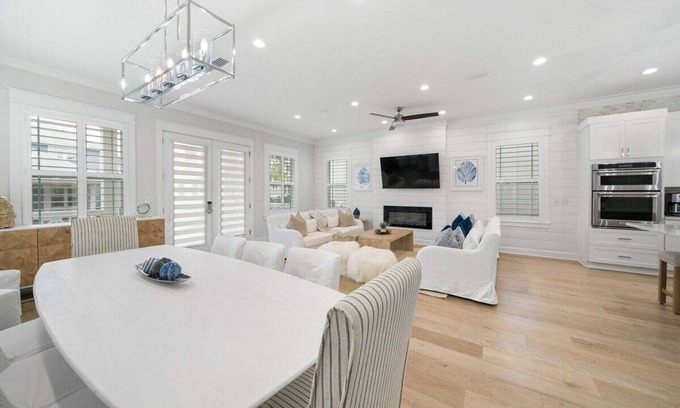 Rosemary Beach Cottage | Quality Time - Seacrest Beach - Community Pool, Beach Access, Fitness Center, access to Tennis