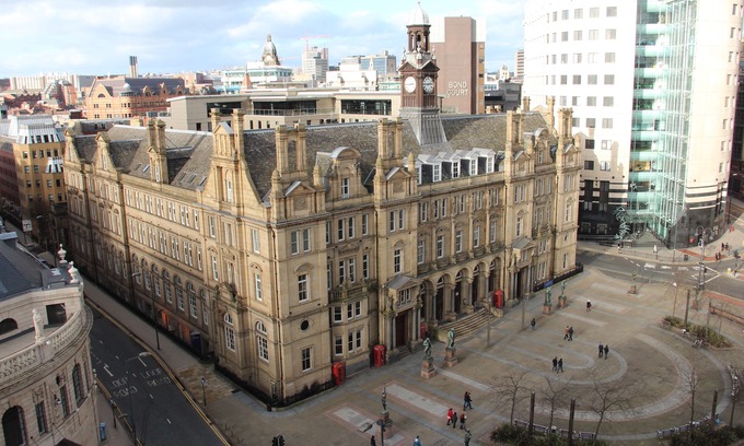 Leeds City Center Hotel | Quebecs Luxury Apartments