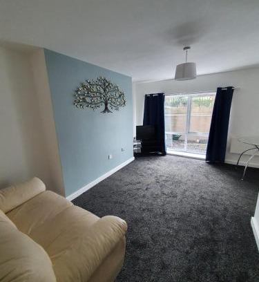 Darlington Apartment | Quiet 2 bedroom flat in Darlington with free parking, wi-fi and more