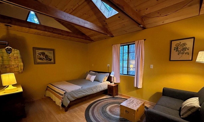 Nevada City Cottage | Quiet Studio Cottage in the Forest 10 Mins from Nevada City and the Yuba River
