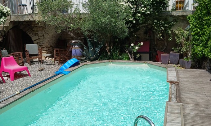 Salinelles House | Quiet winegrower's house with swimming pool near village