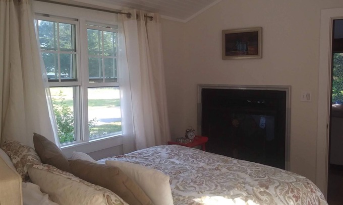 West Yarmouth Cottage | Quintessential 2-bedroom Cape cottage with salt marsh views near Seagull Beach