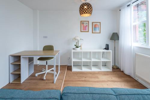 Crystal Palace Apartment | Quirky 1BD Flat Heart of Sydenham