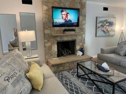 Eastside House | Quite Spacious, Hot Tub Near Montecito, EV Charger