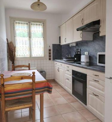 Amelie-les-Bains-Palalda Apartment | Résidence Centrale Appartement 3 pièces Garage et jardin