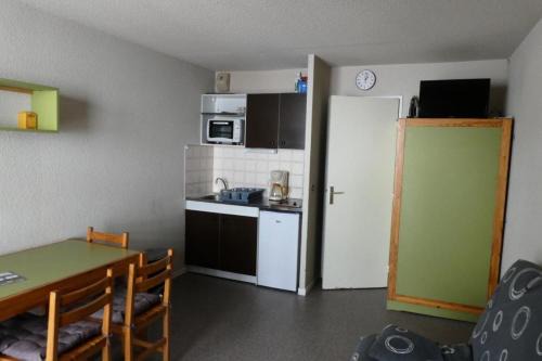 Reallon Apartment | Résidence Comete - Appartement 4 couchages bien situé dans la station de Réallon 221C MAE-8861