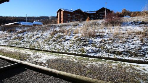 Puy-Saint-Vincent Apartment | Résidence Dame Blanche - DBA121 - APPT 1 CHAMBRE + CABINE - BALCON - 6 PERSONNES - Secteur 1800 MAE-2384