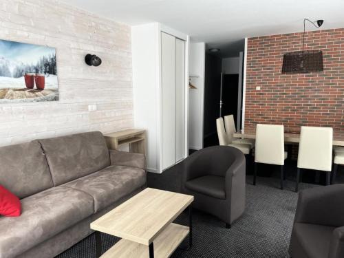 Eaux-Bonnes Apartment | Résidence Le Portillo - Piscine - 4 Pièces pour 8 Personnes MAE-6083