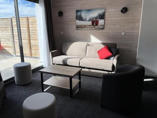 Eaux-Bonnes Apartment | Résidence Le Portillo - Piscine - 2 Pièces pour 8 Personnes MAE-6103