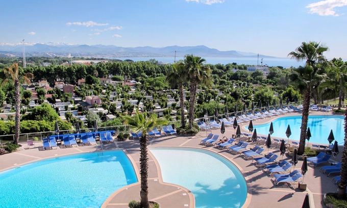 Plaine de la Brague Apartment | Résidence Thalazur Antibes by Interhome