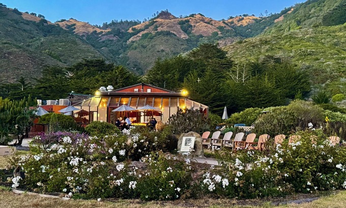 Ragged Point Hotel | Ragged Point Inn and Resort