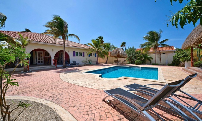 Sabana Liber Villa | Rainbow Villa - 5BR 2BA located in Noord