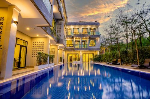 Kampot Hotel | Rainforest Hotel by NSUN