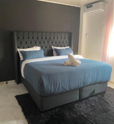 Livingstone Apartment | Ramachi Apartment A