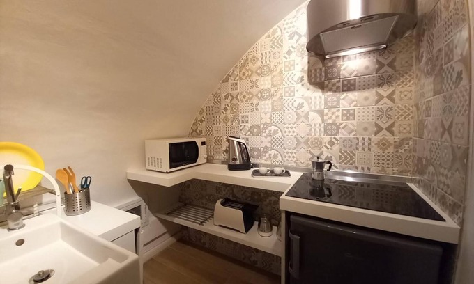 Oltrarno Apartment | Ramaglianti Apartment