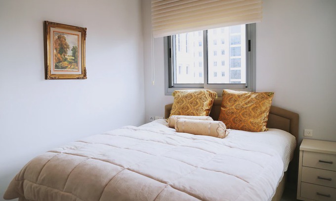 Ramat Gan Apartment | Ramat Gan Luxury Condo with Gym by FeelHome