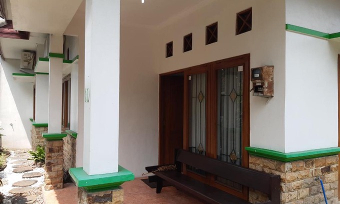 Sinduharjo House | Raveena homestay