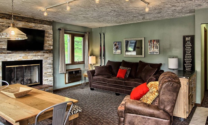 Boyne Falls Villa | Recently Remodeled 3 Bedroom, 2 Bath Mountain Villa Condo #365S