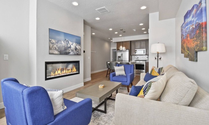 Park City Villa | Red Sky on Gambel Oak