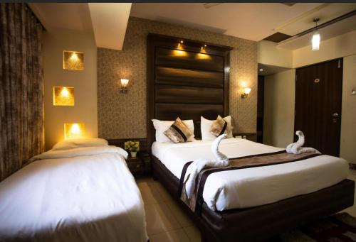 New Panvel East Hotel | Redwings Castle Hotel