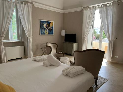 Ischia Porto Hotel | Relais Corte Degli Aragonesi