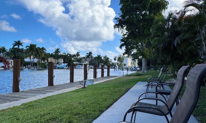 Harbor Village Condo | Relax & Unwind – Walk to the Beach from This 2BR -2BA with Pool and fishing dock