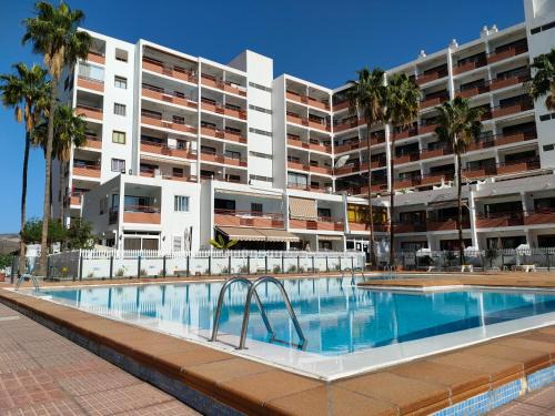 Playa del Ingles Apartment | Relaxing Holiday Home Near the Sea