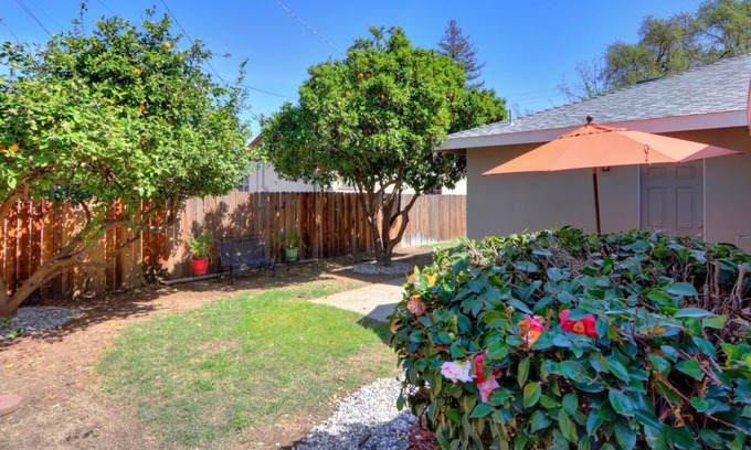 West Sacramento House | Relaxing West Sacramento private residence