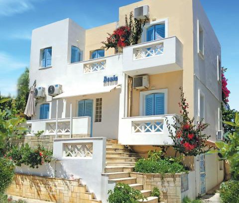 Agia Pelagia Apartment | Renia Studios