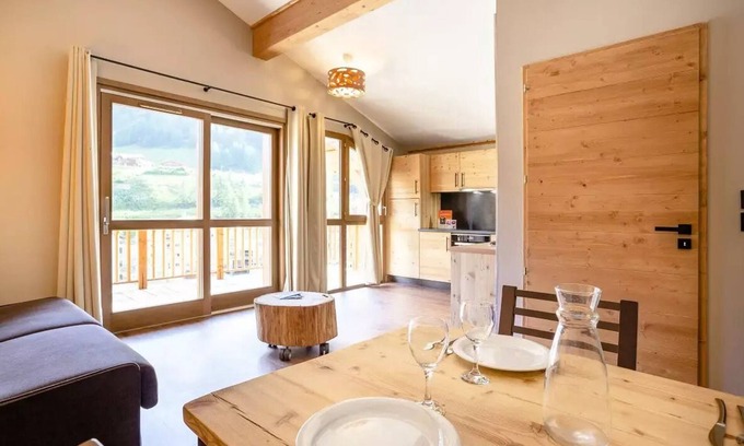 Les Boisses Apartment | Residence Club MMV L'Altaviva* - 2 Rooms 4 People Comfort