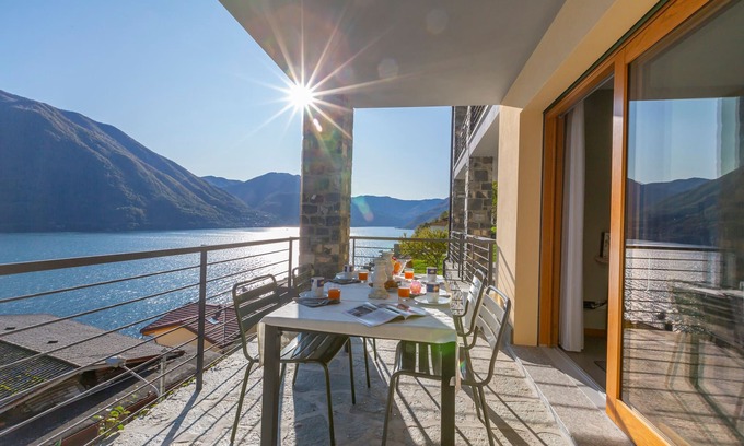 Argegno Apartment | Residence degli Oleandri 2A