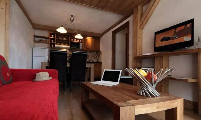 Arc-2000 Apartment | Residence La Cime des Arcs* - Chalet des Neiges - 2 Room Apartment Cabin 4/6 People