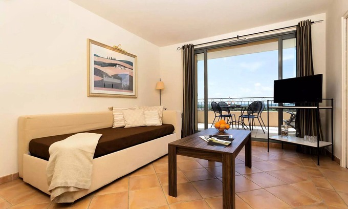Saumane-de-Vaucluse Apartment | Residence Provence Country Club* - 3 Rooms 5/6 People