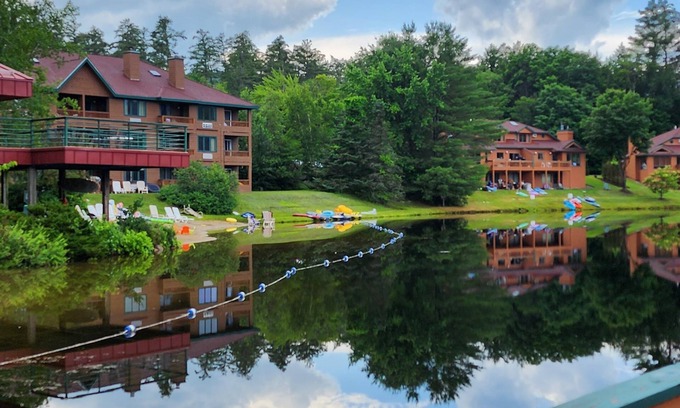 North Woodstock Condo | Resort Condo in Lincoln near Loon Mountain