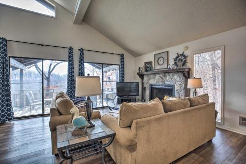Osage Beach House | Resort Perks Spacious Lake of the Ozarks Home