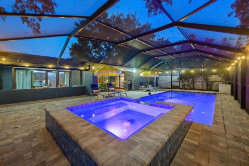 Largo House | Resort-Style Oasis Pool Mini Golf Playground