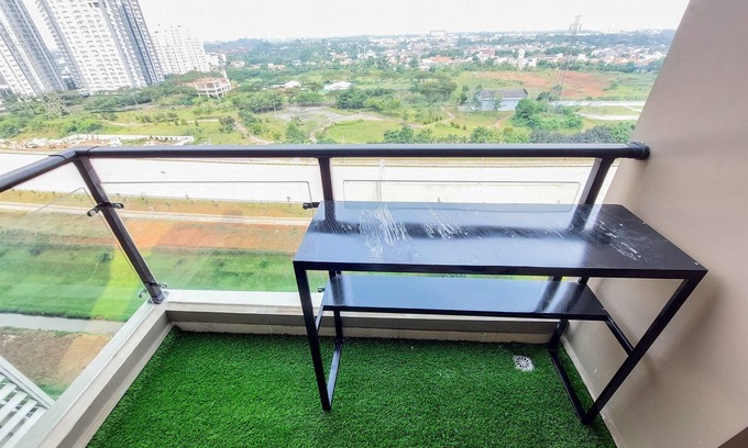 Bumi Serpong Damai Apartment | Restful And Comfy 2Br At Sky House Bsd Apartment By Tarvelio