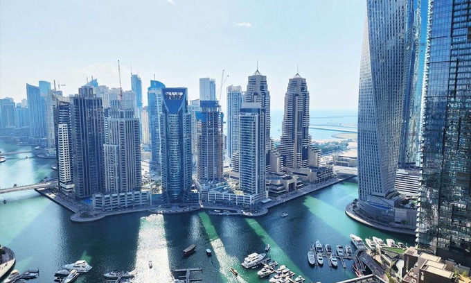 Dubai Marina Apartment | RH- Luxurious penthouse, Marina View Duplex with Golf Course Vista