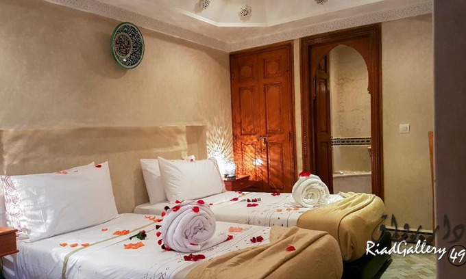 Bab Doukkala House | Riad Gallery 49 & Spa