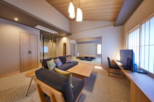 Higashiyama Apartment | Rinn Shirakawa South