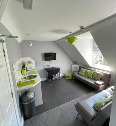 Swanage Apartment | Rivendell Holiday Studios & Suite