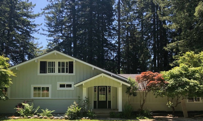 Crescent City House | River front upgraded home!