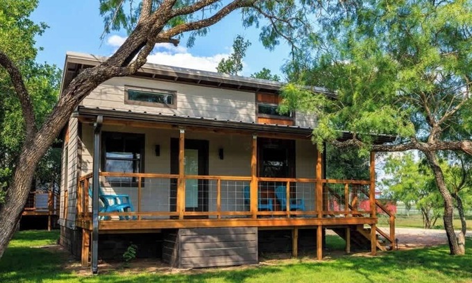 Fredericksburg House | Riverfront Cabin Oasis w/Farm Animals