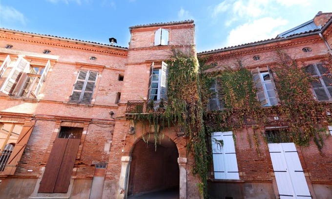 Capitole Apartment | Riverside Toulouse (Renaissance)