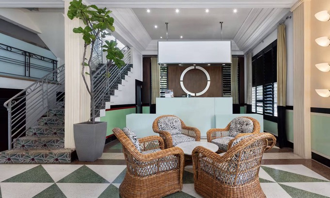 Flamingo/Lummus Apartment | Roami at Hotel Astor